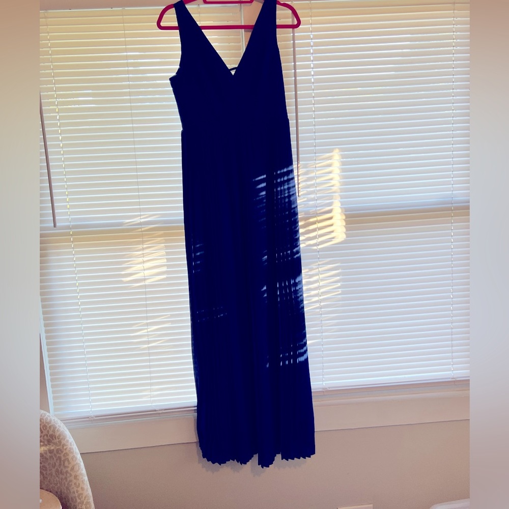 Adelyn Rae Dress - Picture 2 of 3